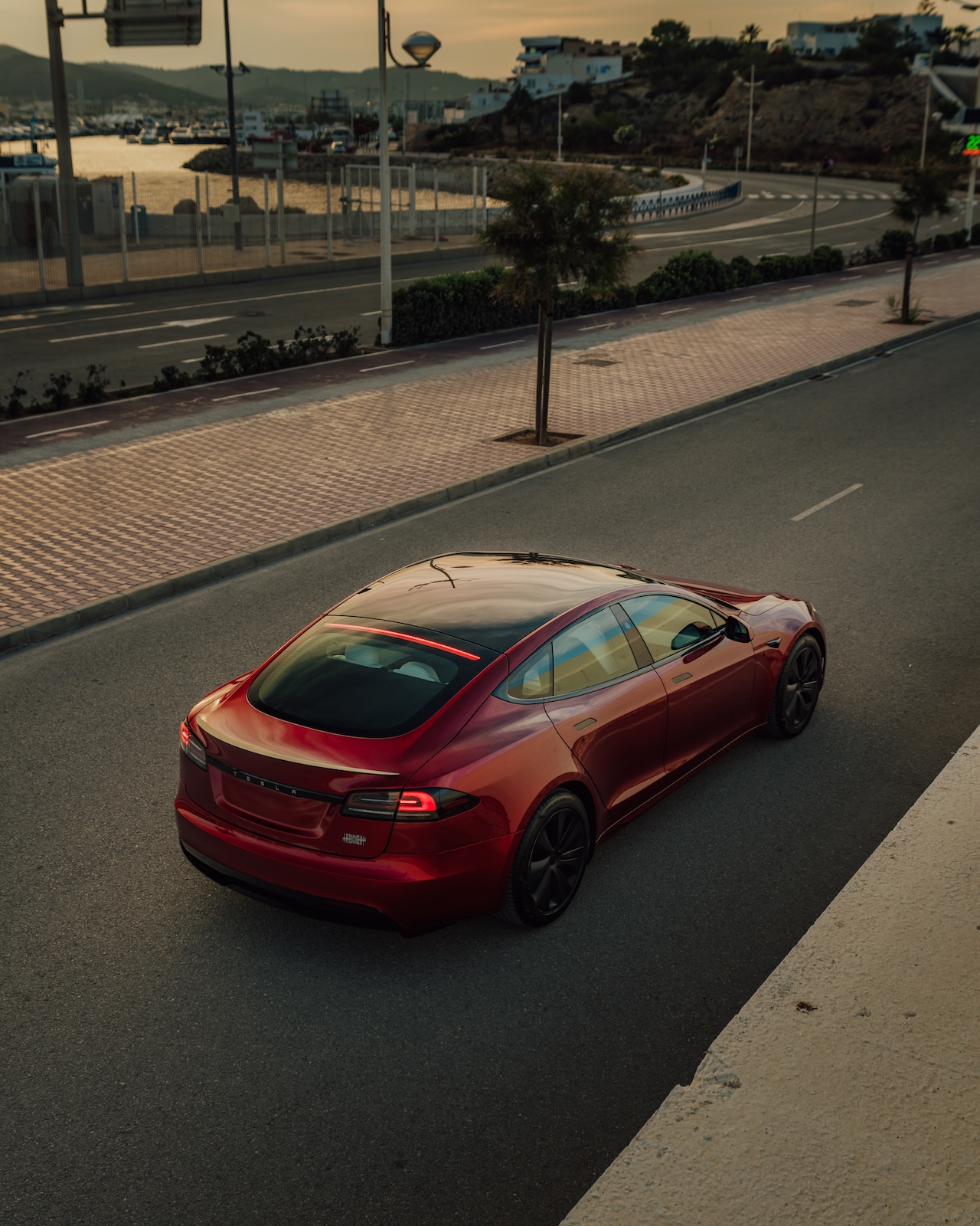 ohana_ibiza_vip_car_rental_tesla_10